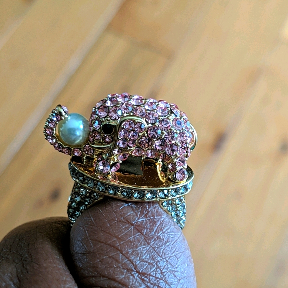Elephant ring